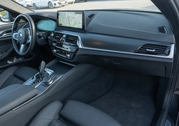 BMW Seria 5 cena 219900 przebieg: 38891, rok produkcji 2023 z Człopa małe 29